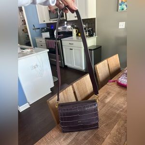 Snakeskin like handbag